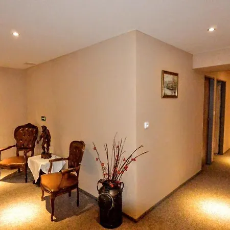 Hotell Petski Špindlerŭv Mlýn